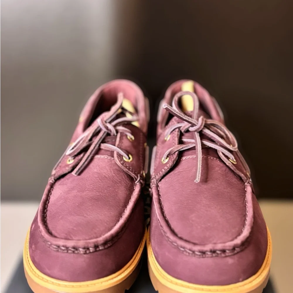 SPERRY TOP-SIDER® Wells Boat Shoe (Women size) 9.5 / Men’s 8 NEW IN BOX